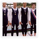 2004 - MČR Račice - 4x+žcis: Henar, Pospíšil, Tetera, Doležel, korm. Hronek, trenér Holčík